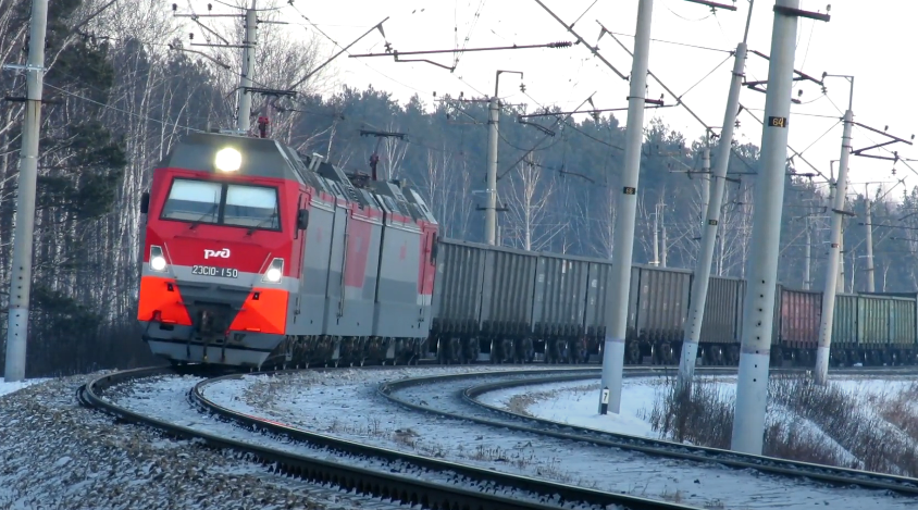 Грузовой локомотив 2ЭС10 Гранит